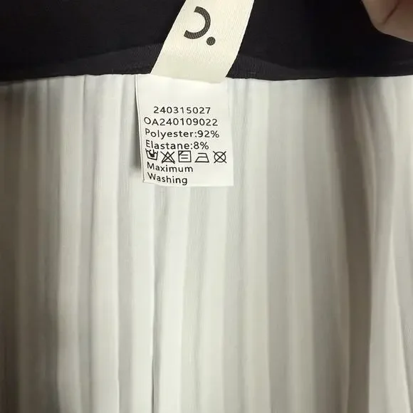 Commence Two Tone Pleated Long Skirt~Black/White~NEW w/Tags~Large - Picture 8 of 14